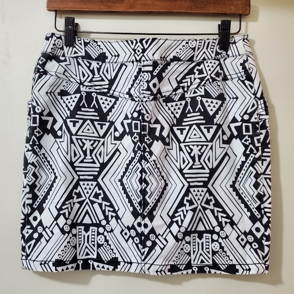 H&M DIVIDED Aztec Zip Up Mini Skirt Black White 8 - Picture 3 of 6